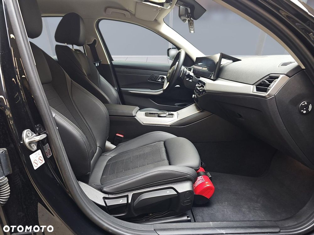 BMW Seria 3 318d - 9