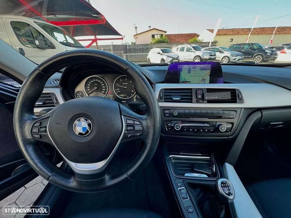 BMW 318 d Touring Navigation - 6