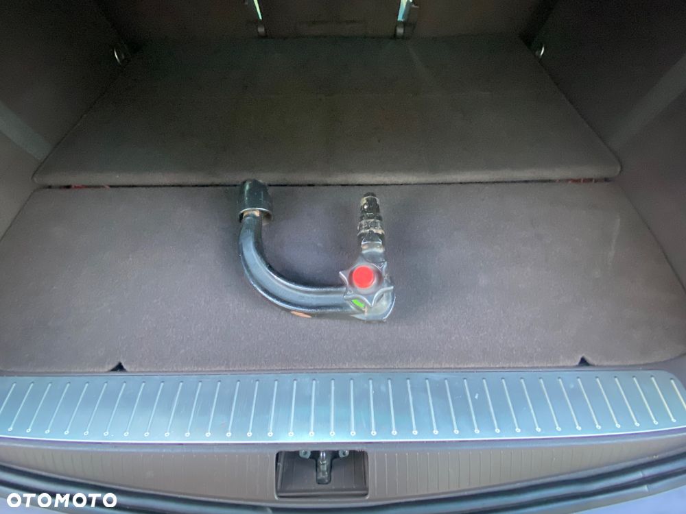 Opel Zafira Tourer 2.0 CDTI Innovation - 30