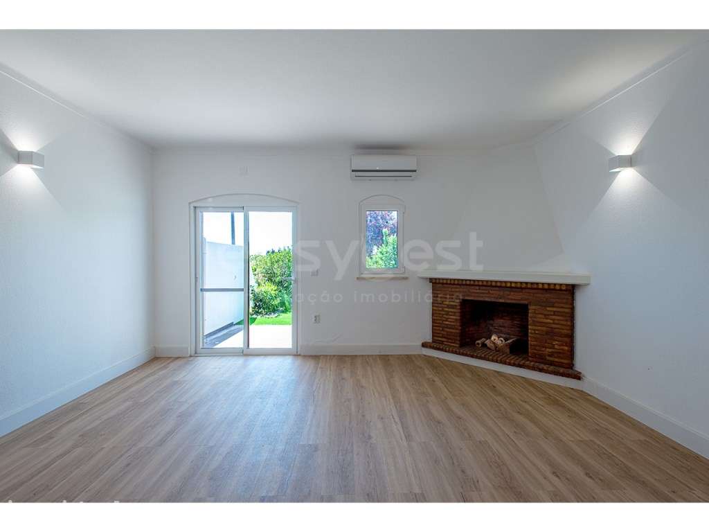 Moradia T2+1 com patio e terraço - Praia de Altura, Castro Marim - Grande imagem: 2/30