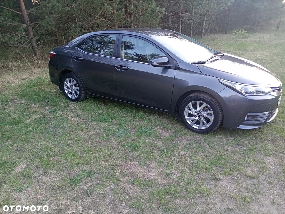 Toyota Corolla 1.6 Prestige MS EU6 - 4
