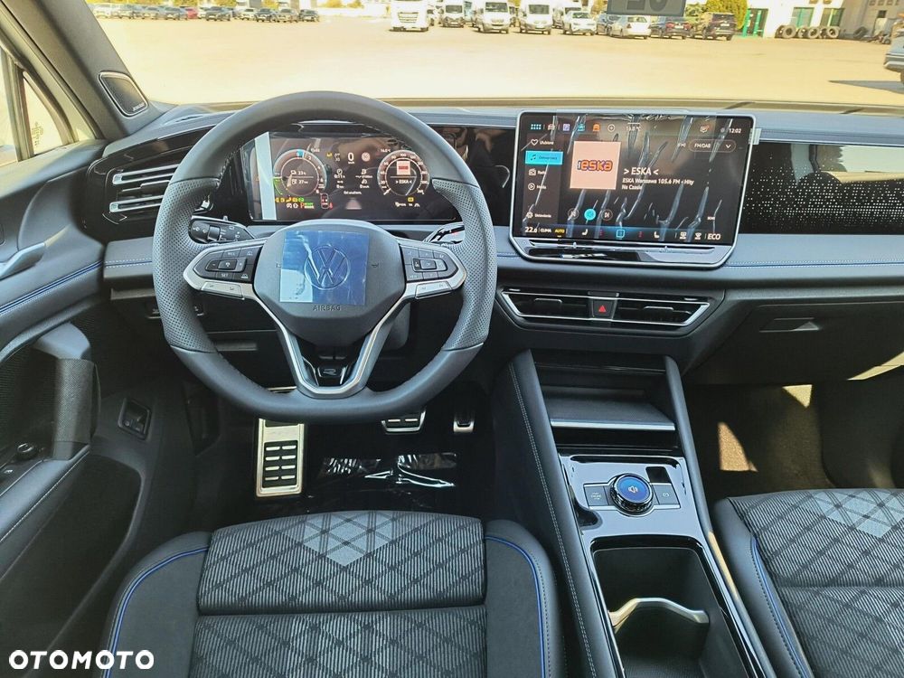 Volkswagen Tiguan - 14