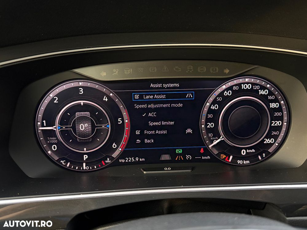 Volkswagen Tiguan 2.0 TDI SCR DSG R-Line - 18