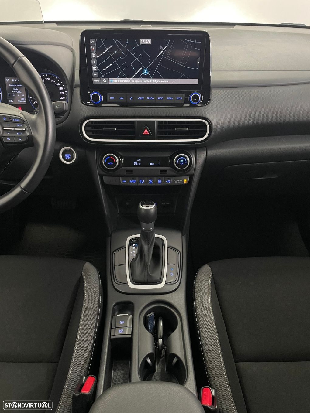 Hyundai Kauai 1.6 GDi HEV Premium - 26
