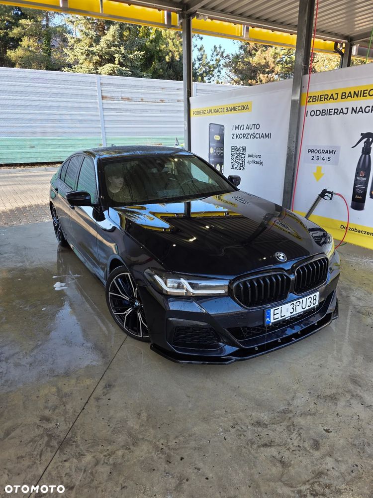 BMW Seria 5 520d xDrive - 4