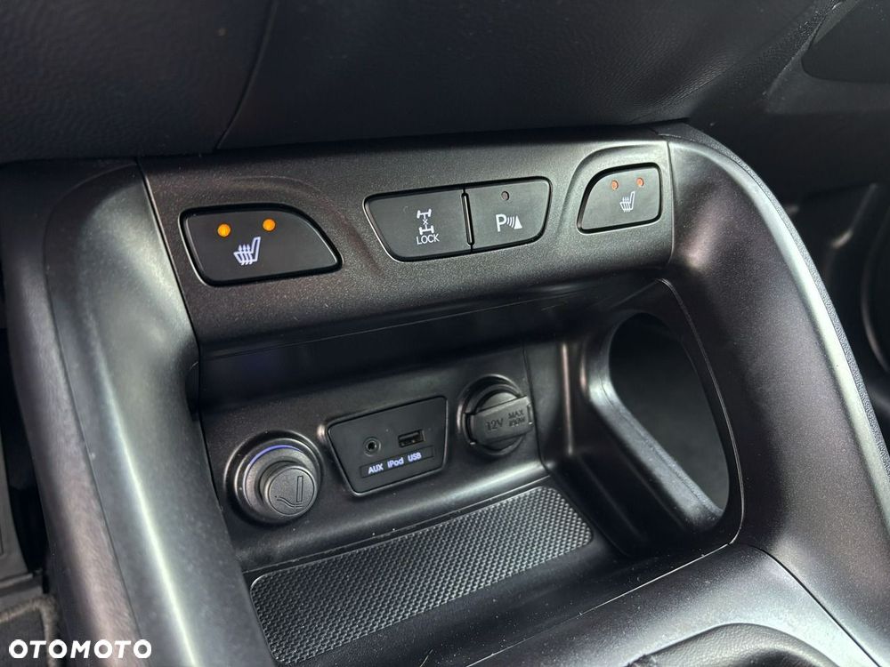 Hyundai ix35 - 23