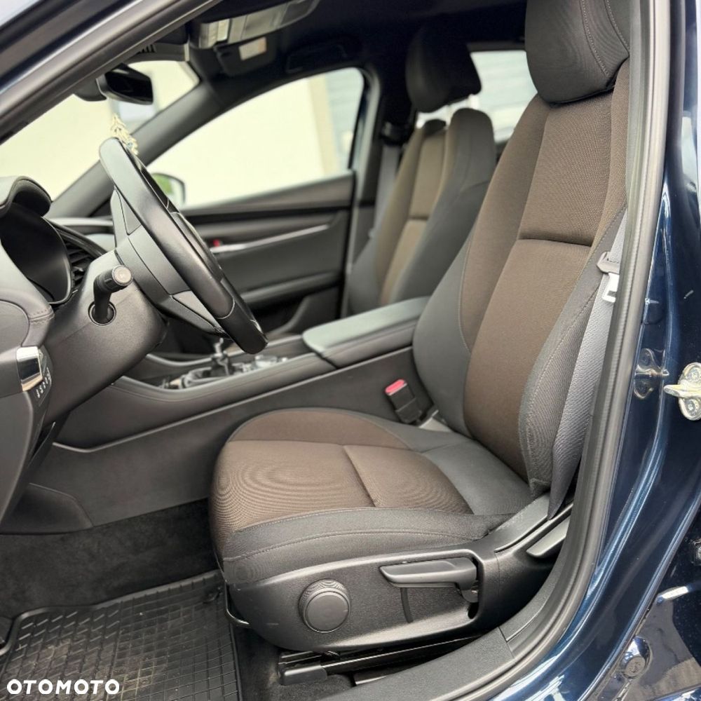 Mazda 3 - 17