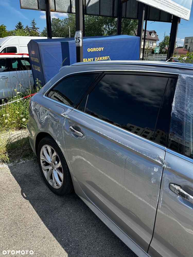 Audi A6 Avant 2.0 TDI Ultra S tronic - 12