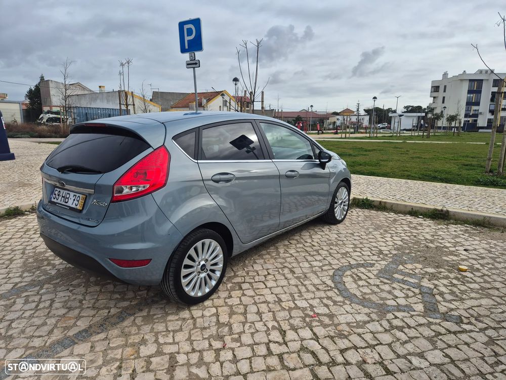 Ford Fiesta 1.25 Titanium 124g - 3