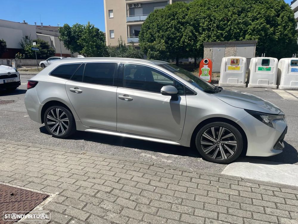 Toyota Corolla Touring Sports 1.8 Hybrid Comfort+P.Sport - 11
