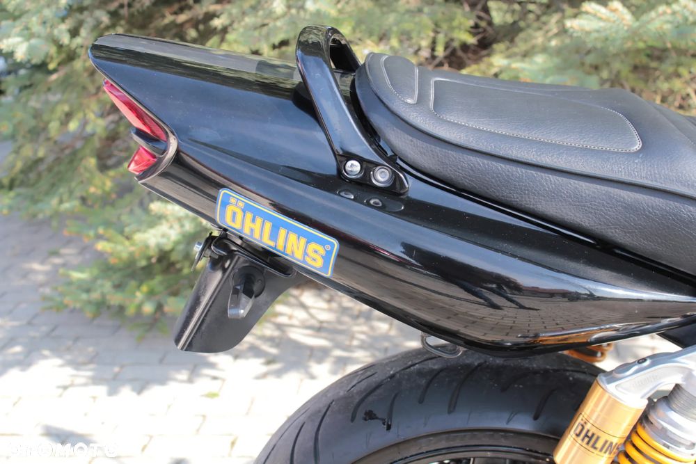 Yamaha XJR - 9