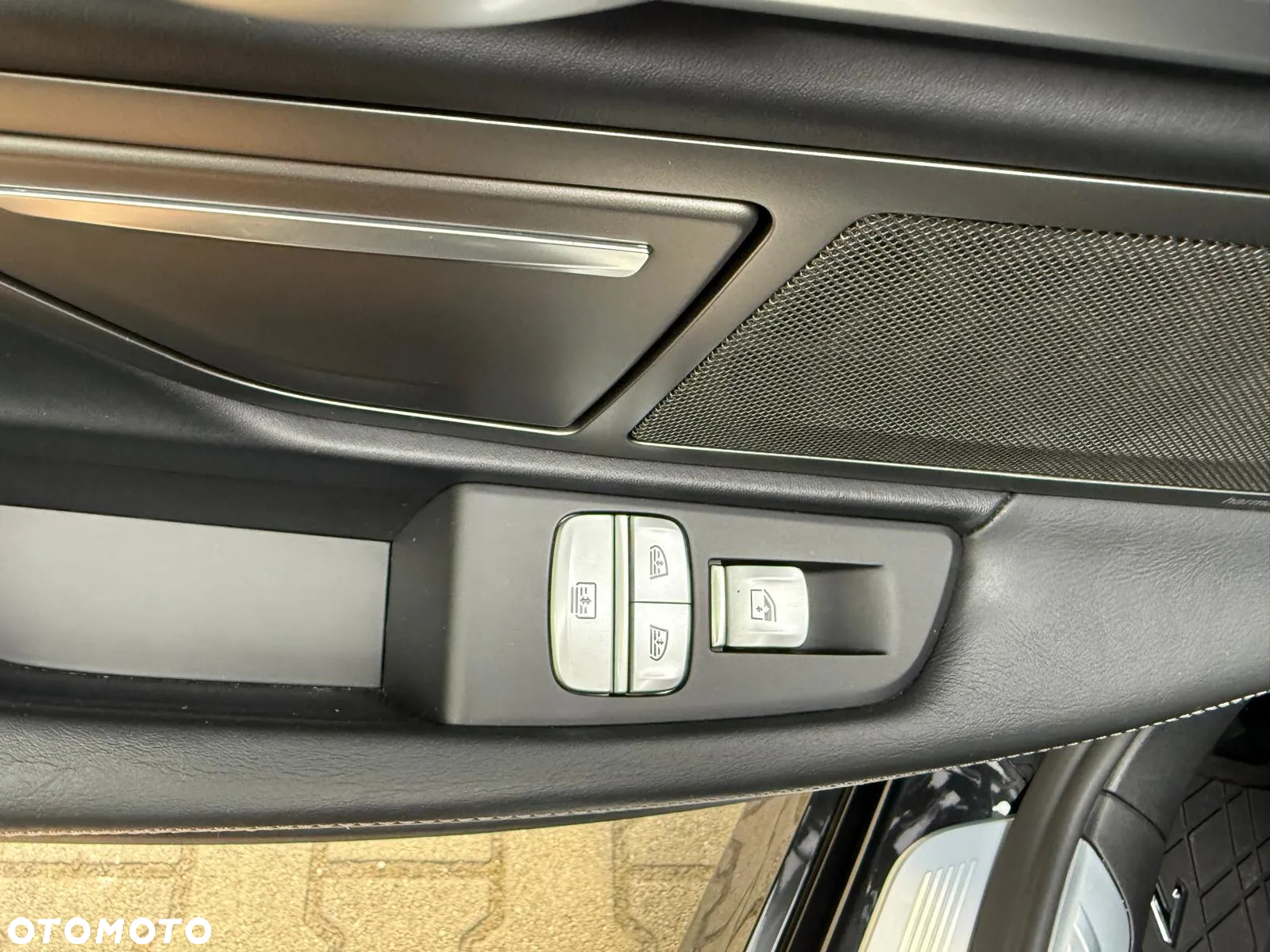 BMW Seria 7 740e iPerformance - 16
