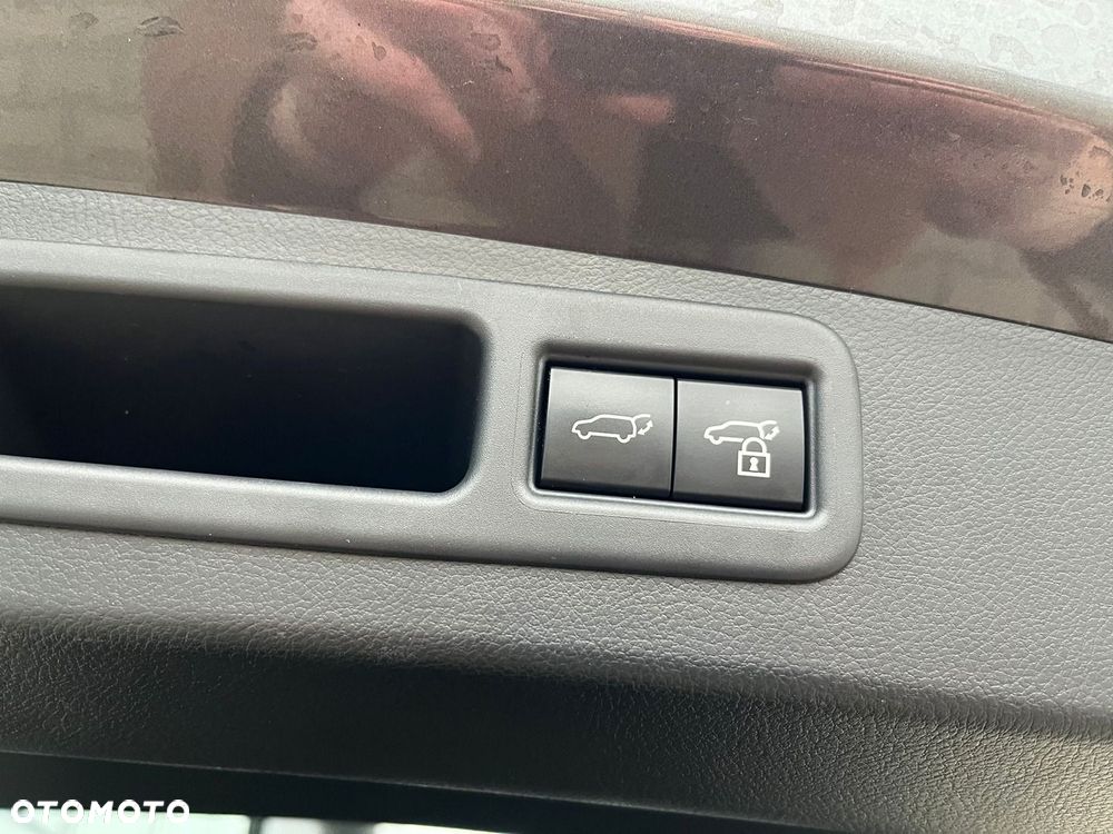 Lexus RX 450h+ Prestige - 31