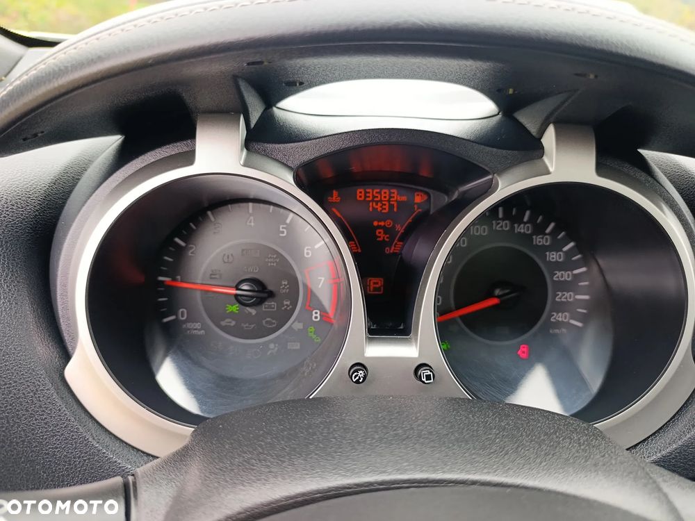 Nissan Juke 1.6 Acenta Xtronic - 25