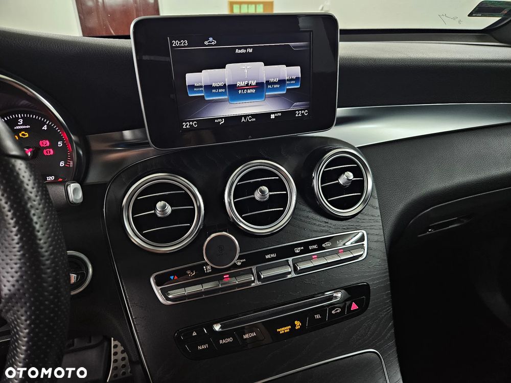 Mercedes-Benz GLC 220 d 4-Matic - 26