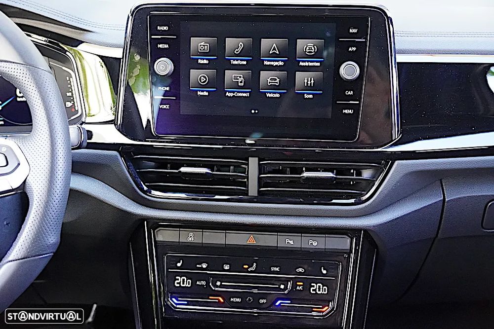 VW T-Roc 2.0 TDI R-Line DSG - 32