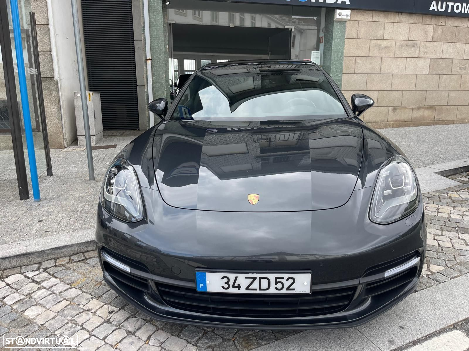 Porsche Panamera Sport Turismo 4 E-Hybrid - 4
