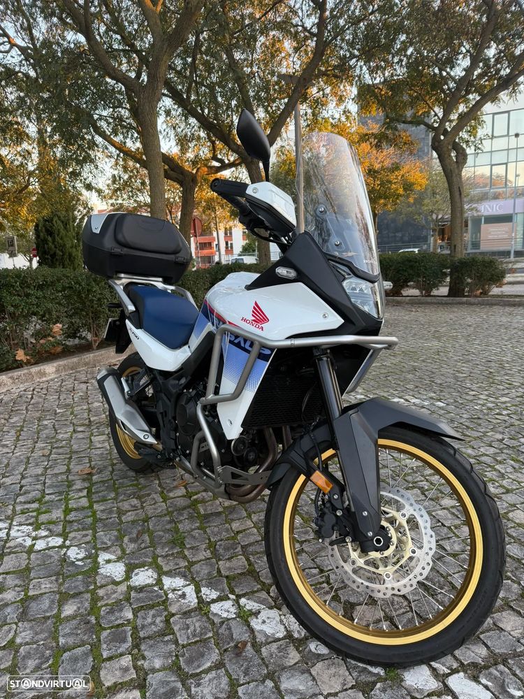Honda Transalp XL750 Modelo de 2024 - 2