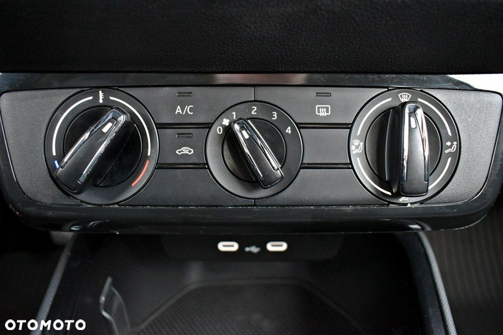 Skoda Fabia 1.0 TSI Ambition - 23