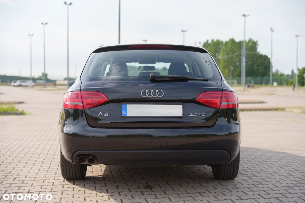 Audi A4 Avant 2.0 TDI DPF Attraction - 3