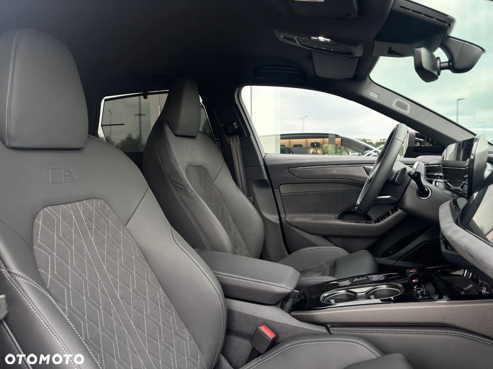 Audi A6 Avant e-Hybrid 220 kW Quattro S tronic - 14