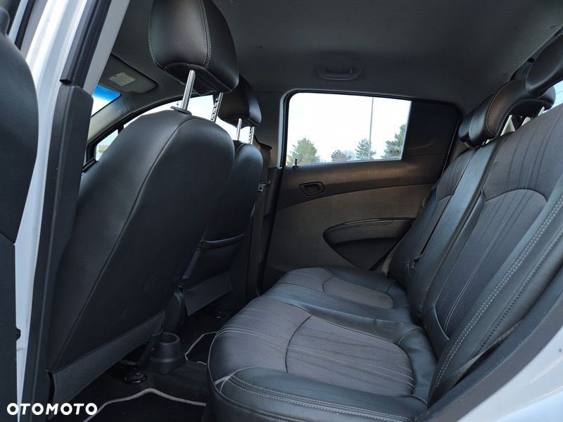 Chevrolet Spark 1.2 LS+ Design - 12