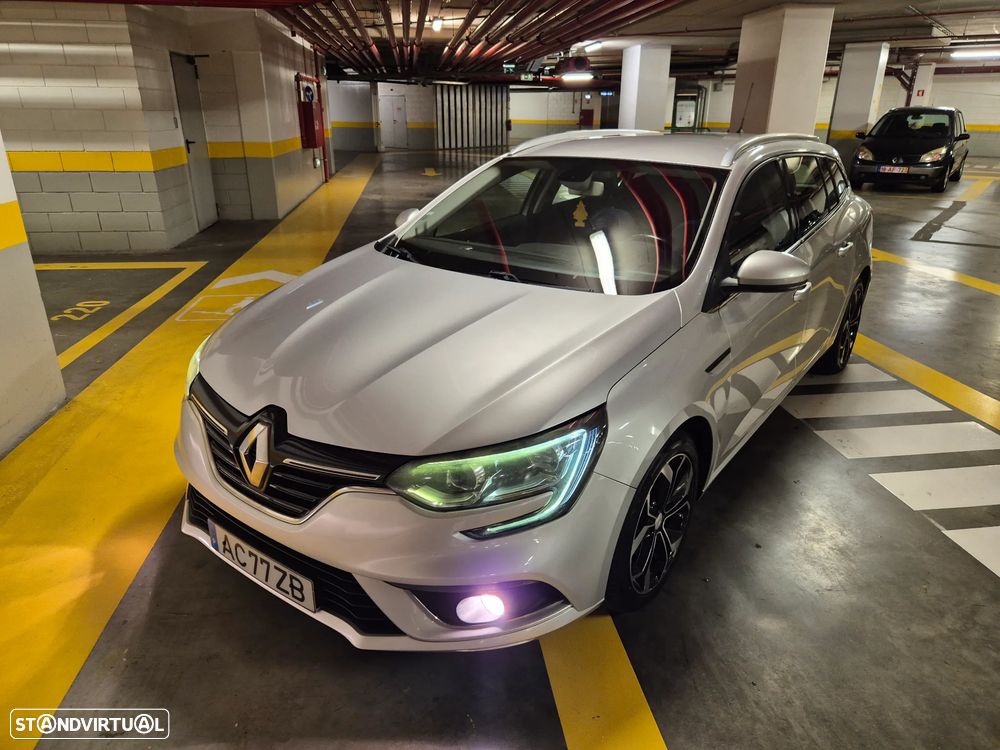 Renault Mégane Sport Tourer ENERGY dCi 110 EXPERIENCE - 3