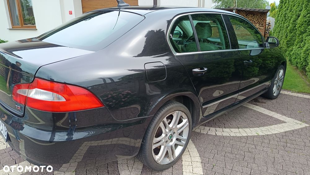 Skoda Superb - 2