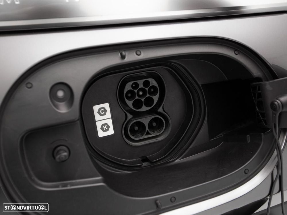 Mazda MX-30 e-SKYACTIV - 13