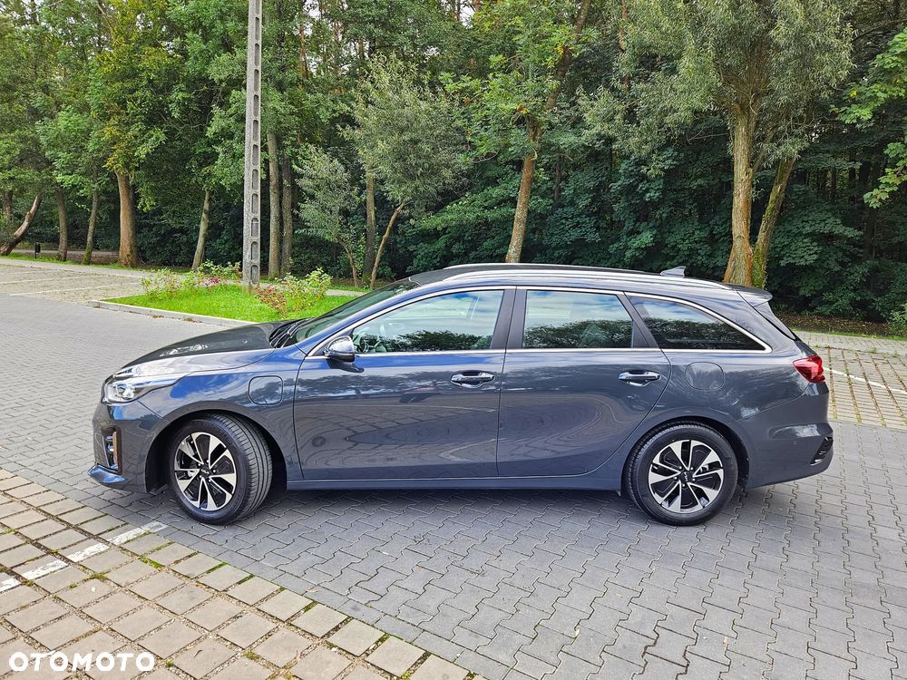 Kia Ceed SW 1.6 GDI DCT OPF Plug-in-Hybrid Spirit - 3