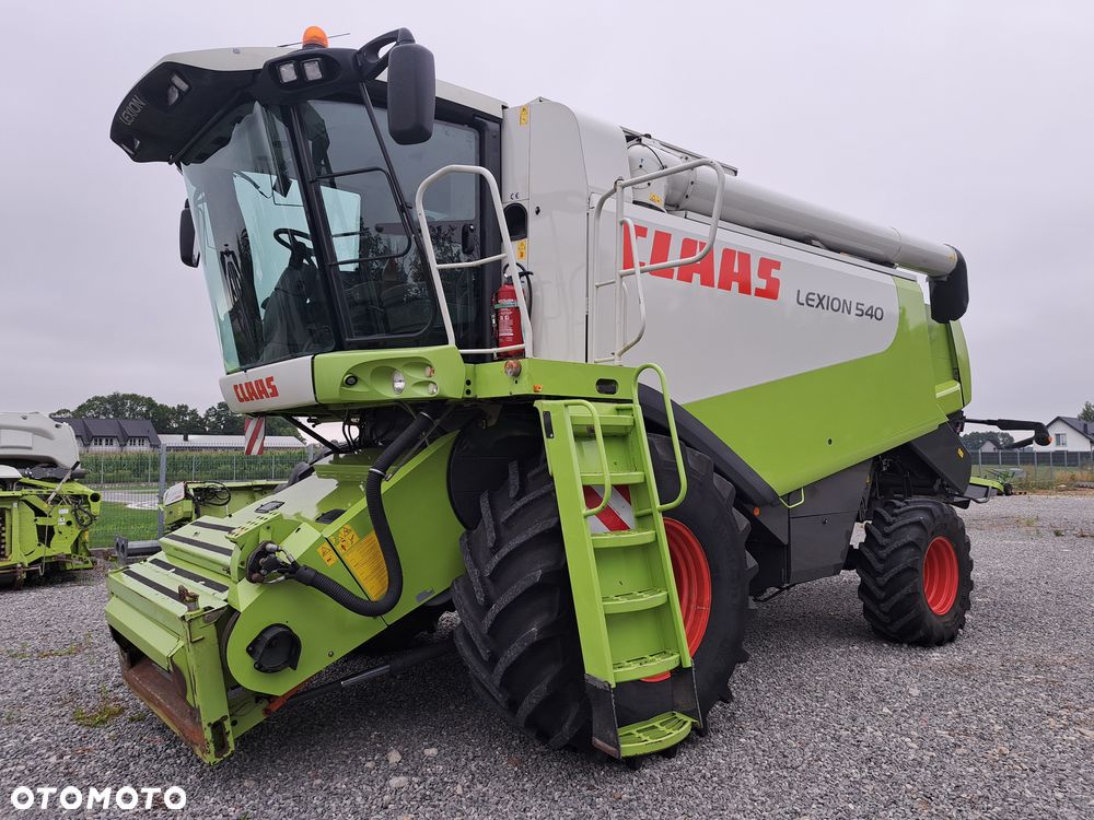 Claas LEXION 540 heder Vario V660