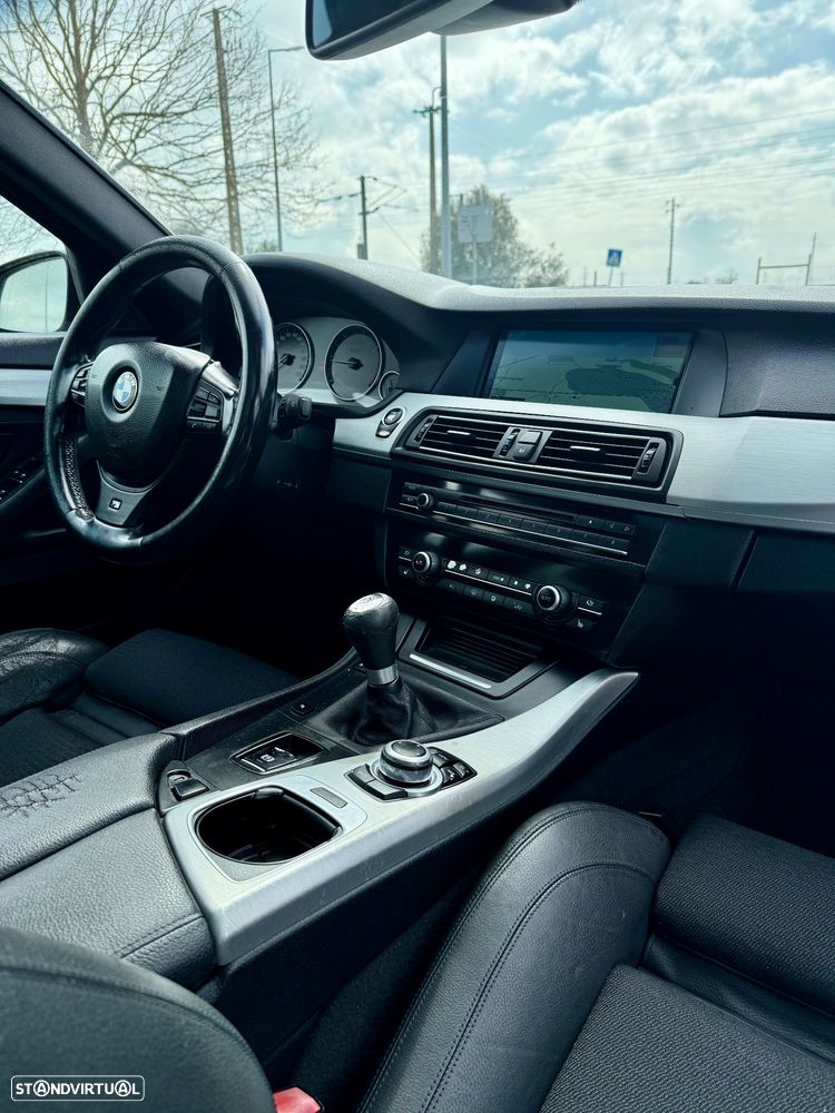 BMW 520 d Pack M - 13