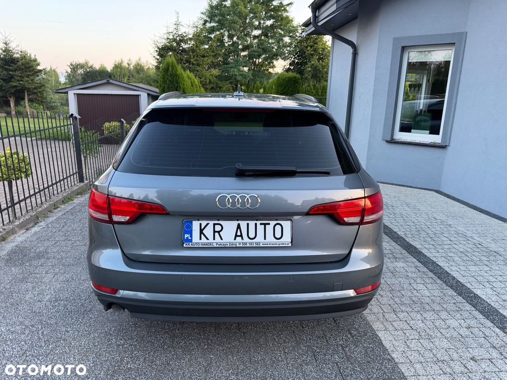 Audi A4 Avant 2.0 TDI ultra S tronic sport - 32