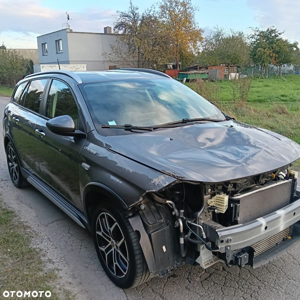 Fiat Tipo 1.6 MultiJet City Cross - 4