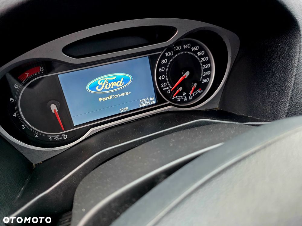 Ford Mondeo - 18