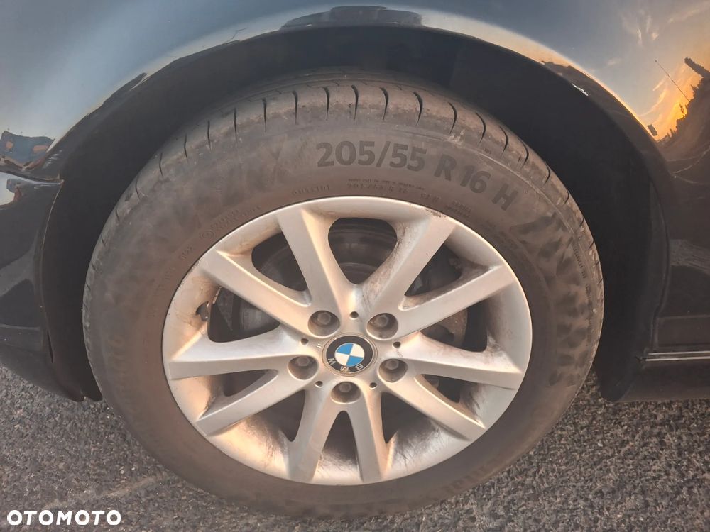 BMW Seria 3 316i - 9