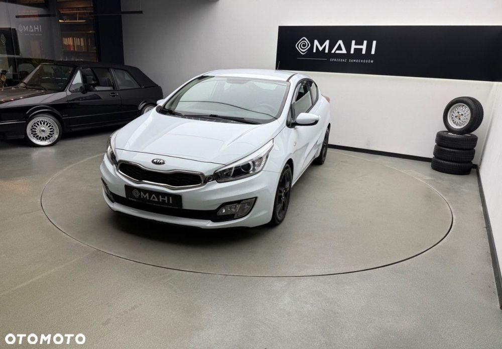 Kia Ceed - 5