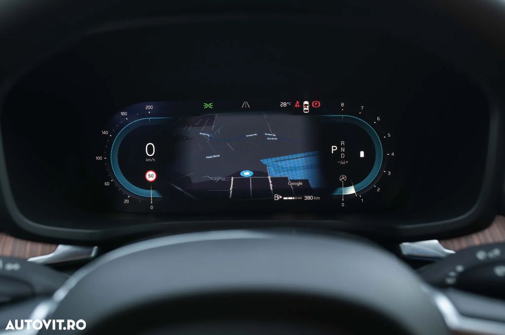 Volvo S60 B4 MHEV AT Plus Dark - 16