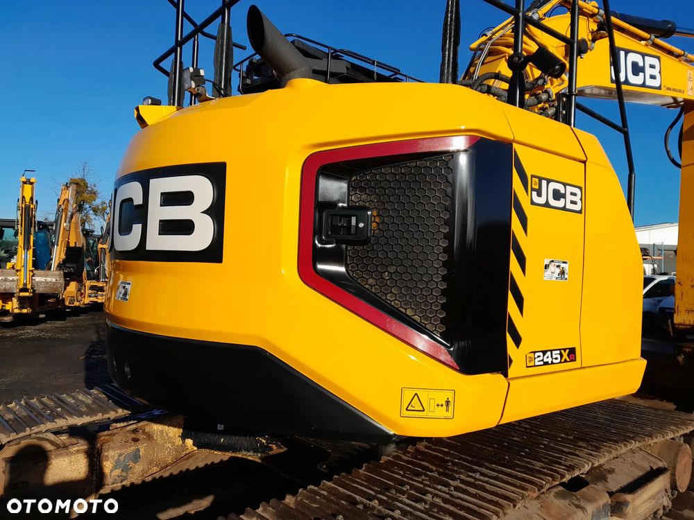 JCB 245XR - 9
