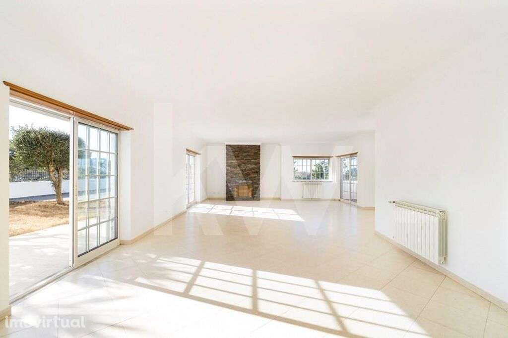 Fantástica Moradia, com vista desafogada, nas Azenhas do Mar, Sintra - Grande imagem: 3/46