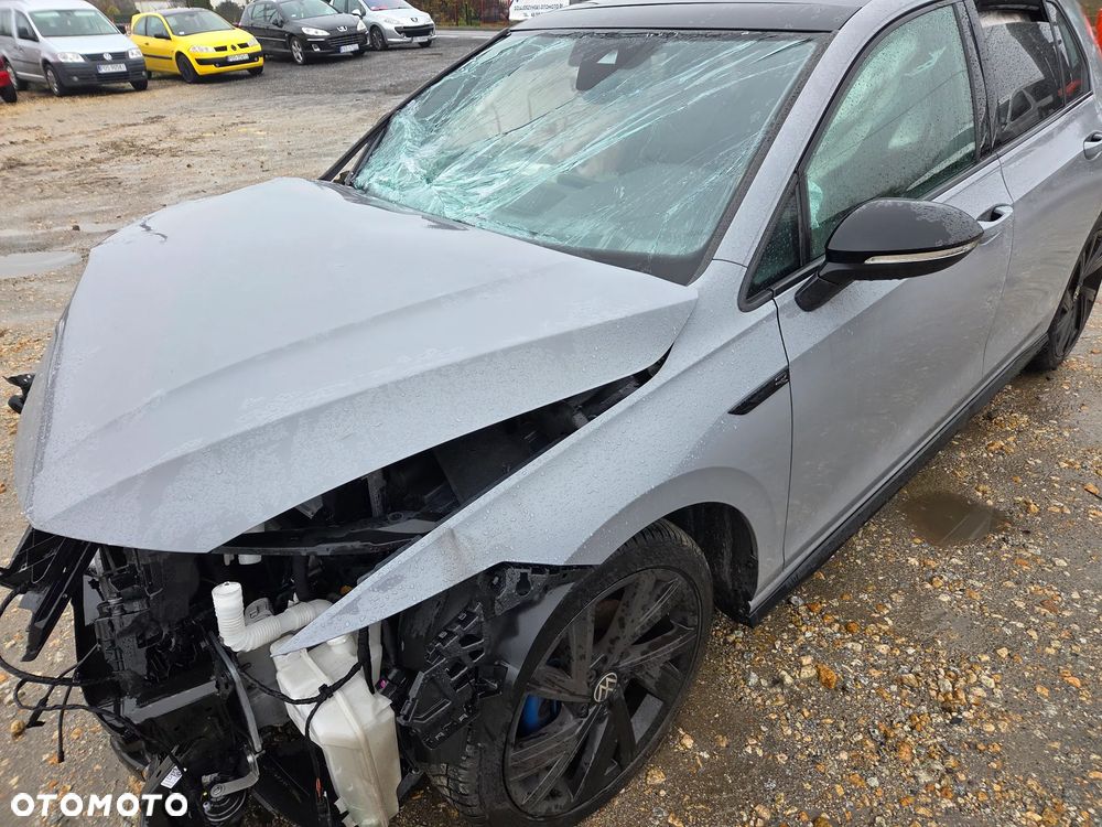 Volkswagen Golf 2.0 TDI SCR DSG R-Line - 2