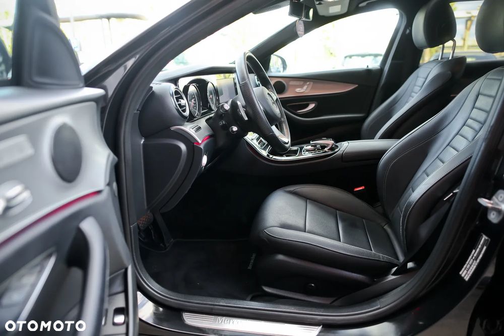 Mercedes-Benz Klasa E 220 d 4Matic All-Terrain 9G-TRONIC Avantgarde - 19