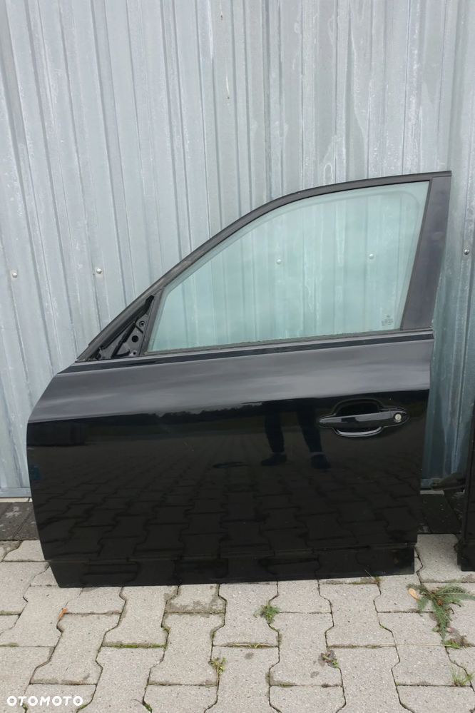 DRZWI LEWY PRZÓD TYŁ BMW E83 X3 SCHWARZ 2 - 2