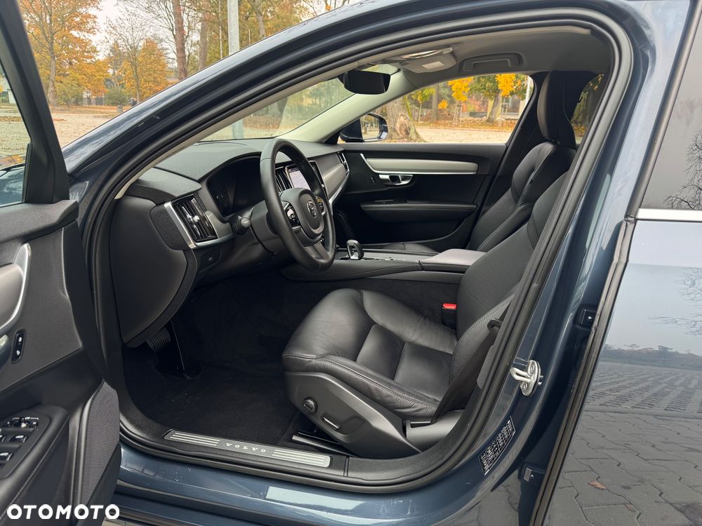 Volvo V90 2022 photo 5