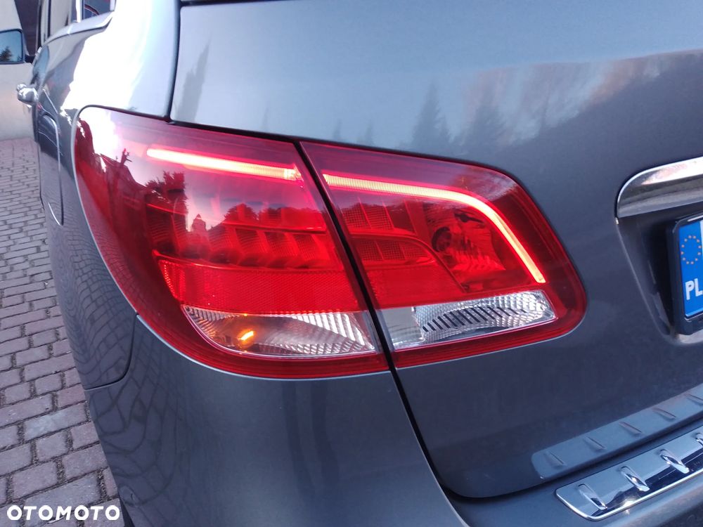 Mercedes-Benz Klasa B 180 Style - 26