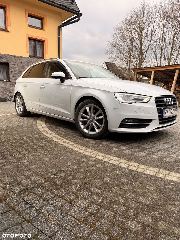 Audi A3 Sportback 1.4 TFSI Ambiente - 3