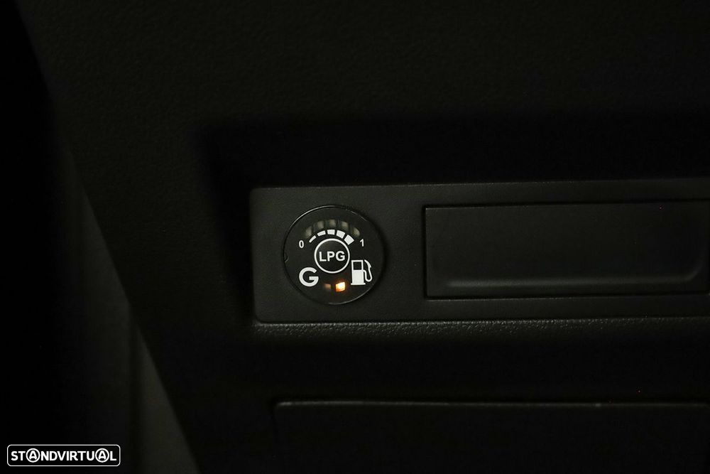 Renault Captur 1.0 TCe Techno Bi-Fuel - 21