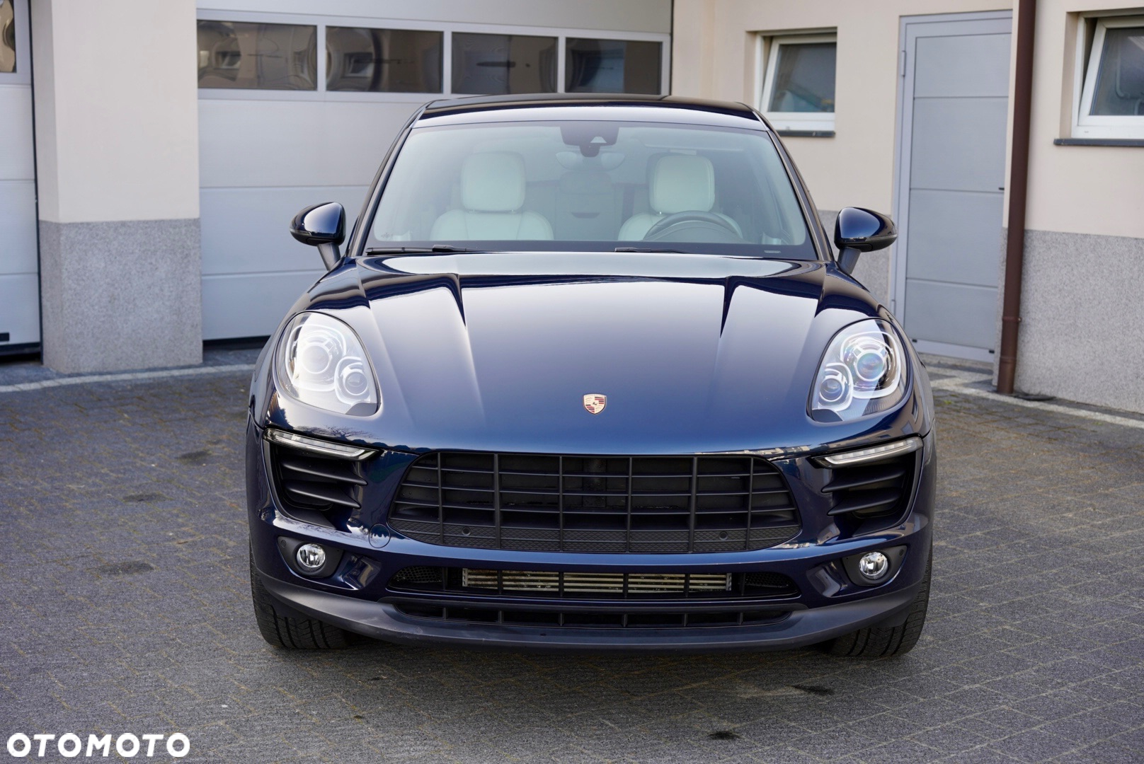 Porsche Macan Standard - 8