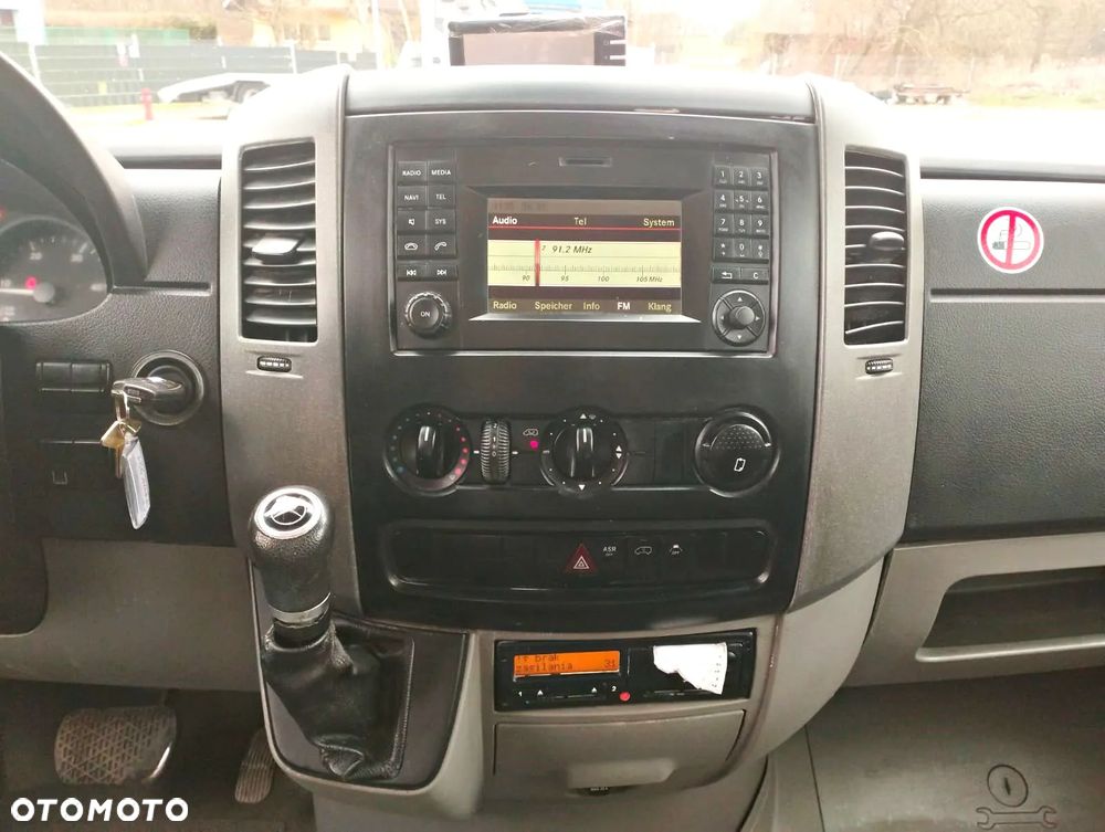 Mercedes-Benz Sprinter 516 Kontener Winda Klima Boczne Drzwi - 14