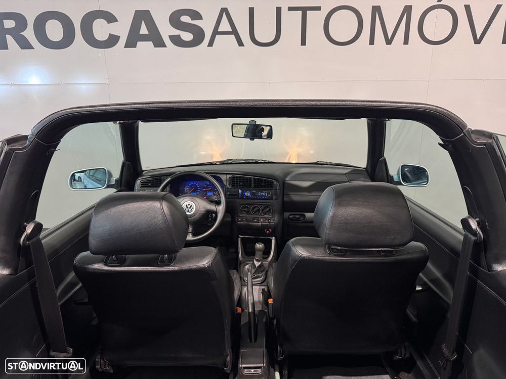 VW Golf Cabriolet 1.6 Highline - 39